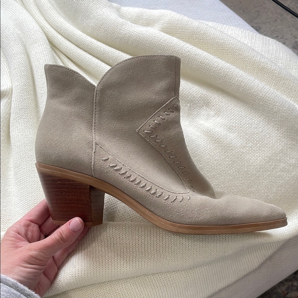 Women's Beige Ankle Boots